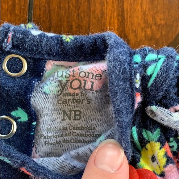 Newborn clothes - Picture 3 of 3